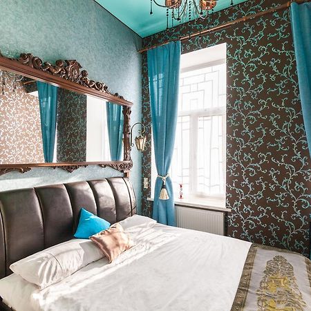 Austrian Apartments Leopolli Near Railway Station Lviv Exterior foto